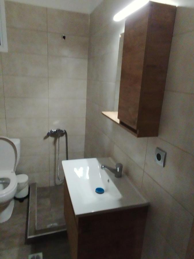 Cozy Apartment In Thessaloníki Ngoại thất bức ảnh